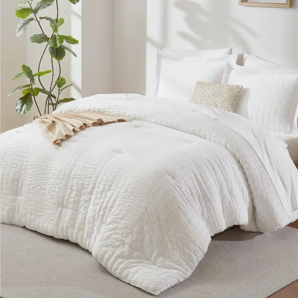 Twin XL Seersucker Comforter Set with Sheets White 5 Pieces